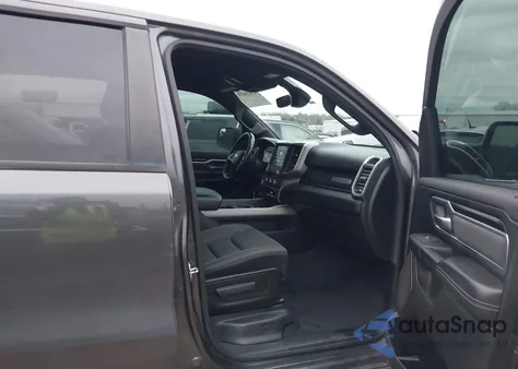 2020 Ram 1500 Big Horn 4X2 5'7 Box z USA, uszkodzony, nr VIN 1C6RREFT8LN368369